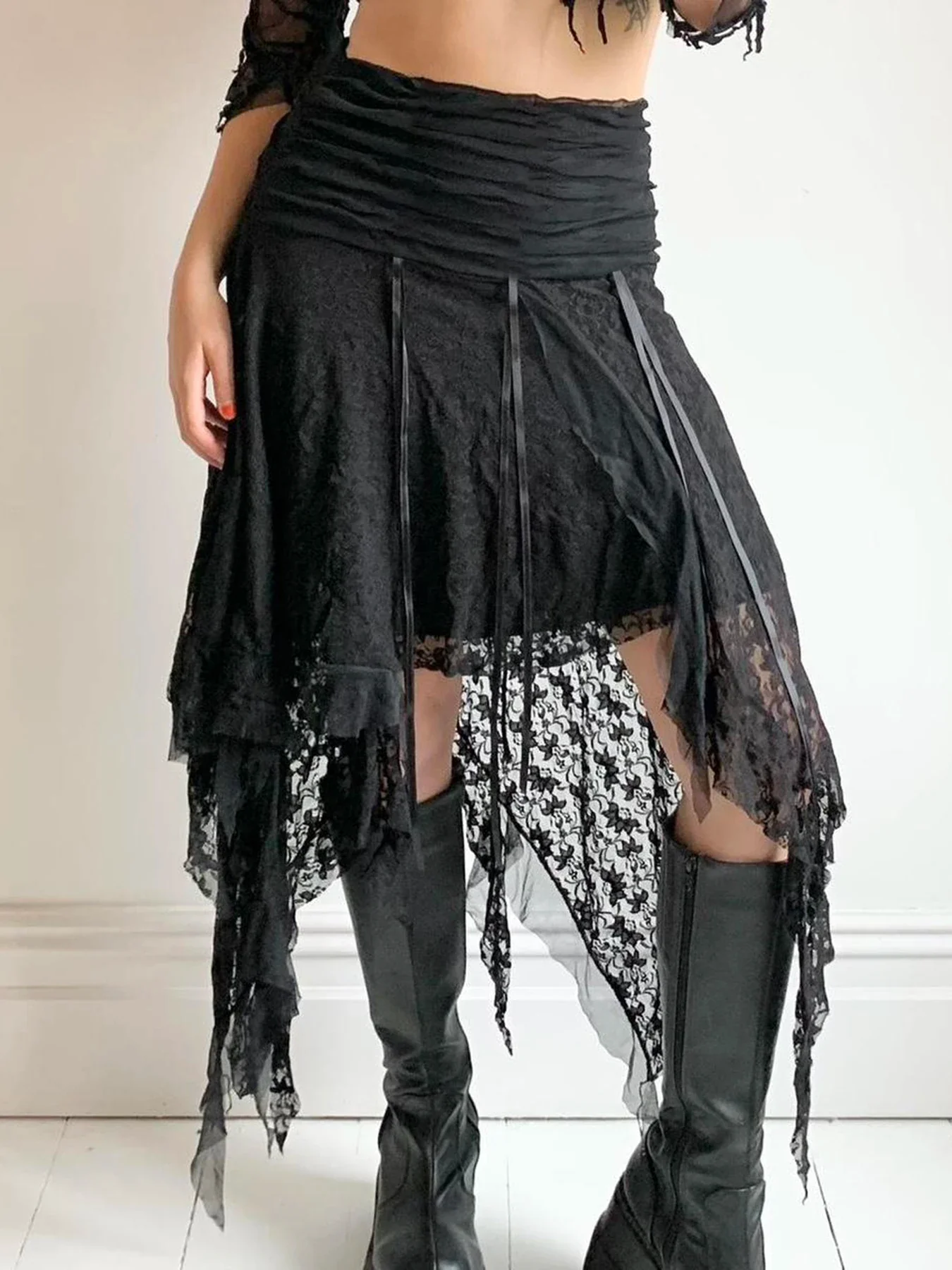 Women's Lace Skirt - Image 3