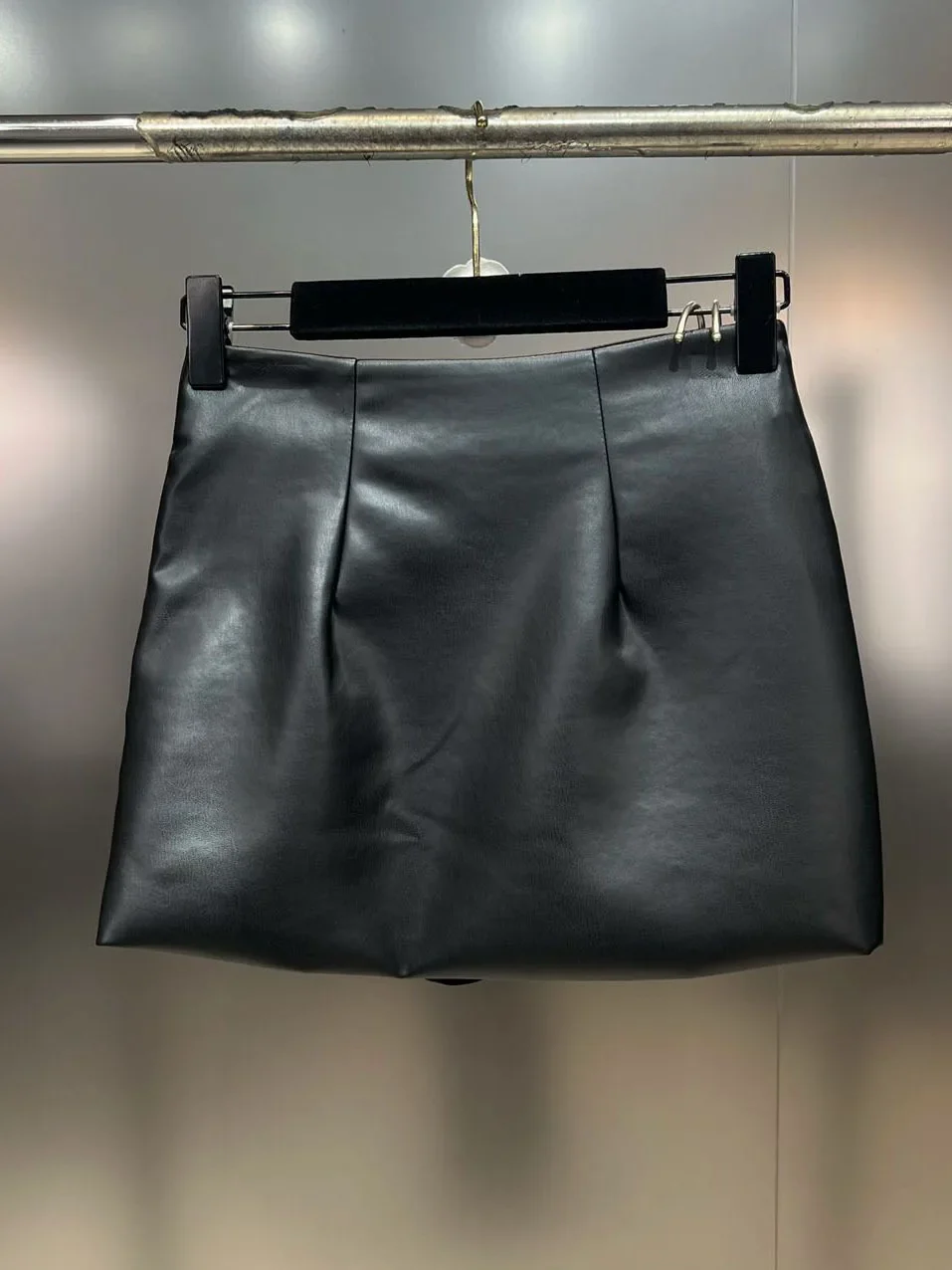 Women's Leather Skirt - Image 2