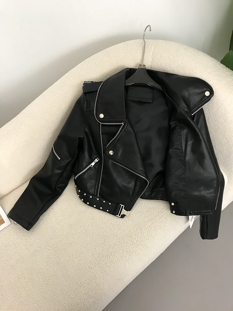 Women's Short Leather Jacket - Image 2