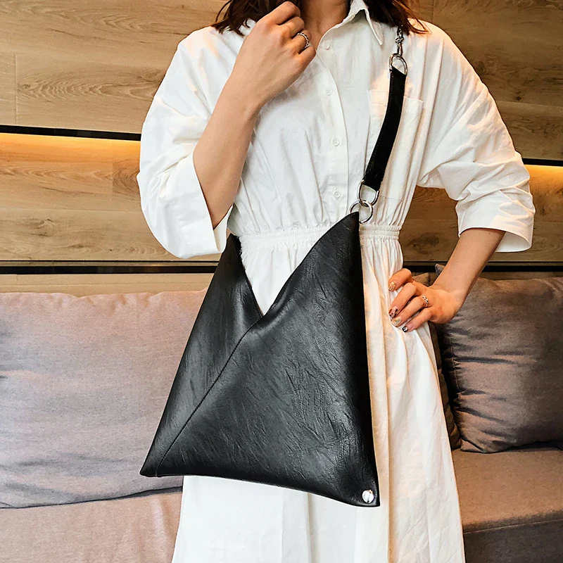 Women's Shoulder Bag - Image 2