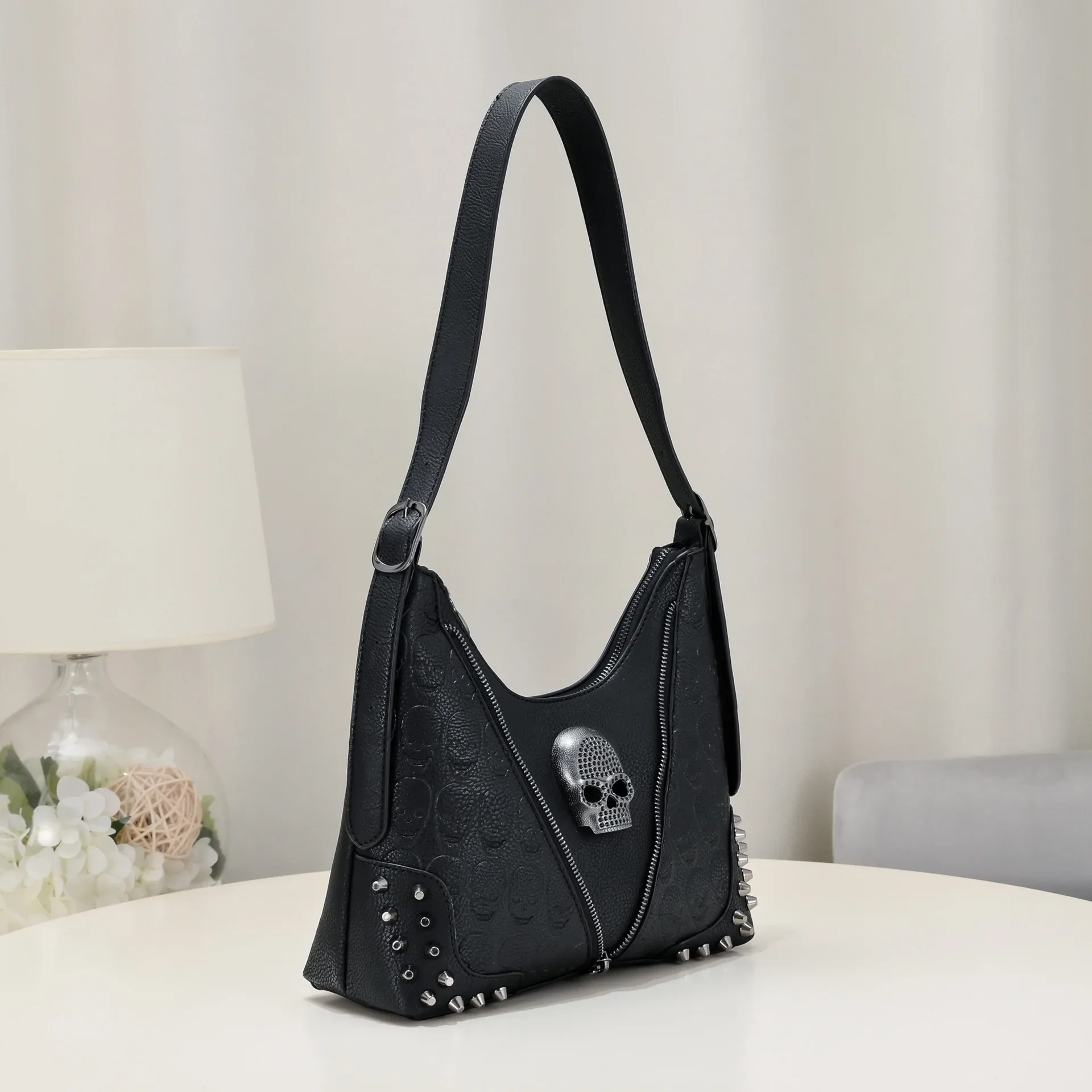 Women's Skull Bag - Image 2
