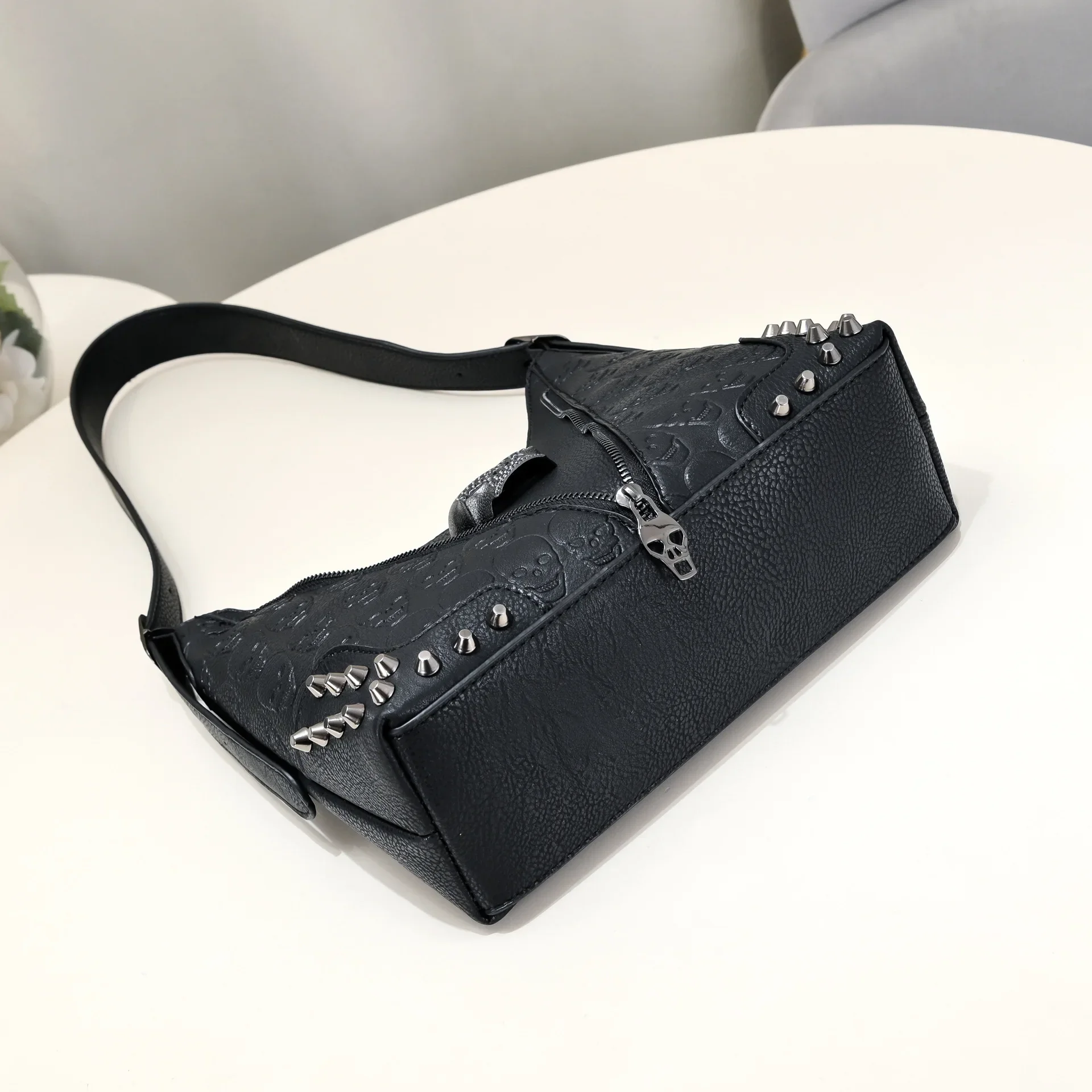 Women's Skull Bag - Image 3