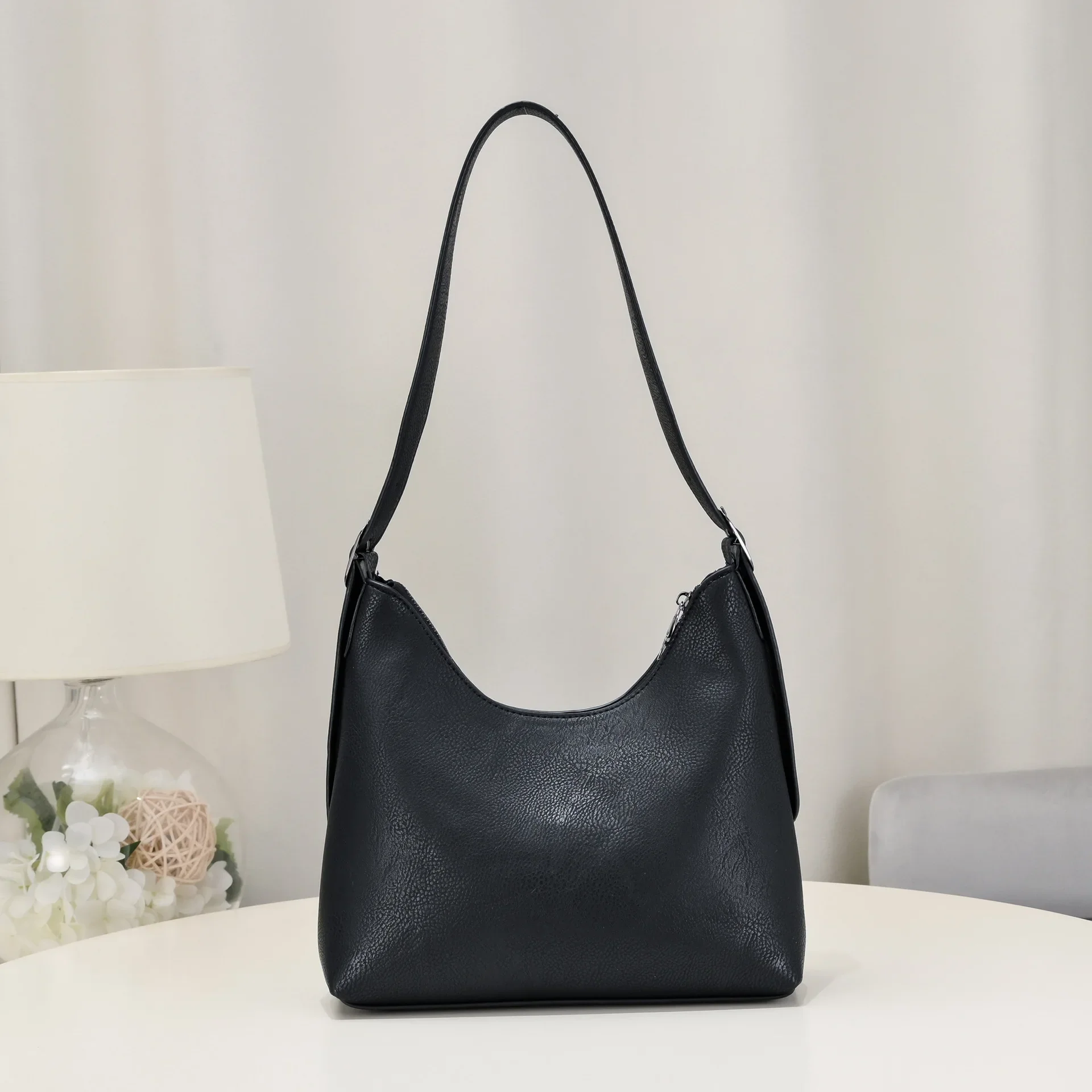 Women's Skull Bag - Image 4